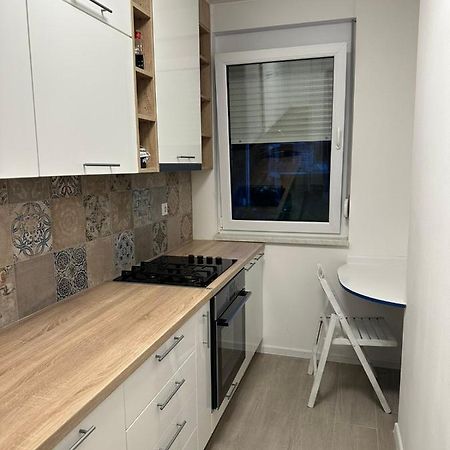 Novoureden Stan U Vitezu Apartment Екстериор снимка