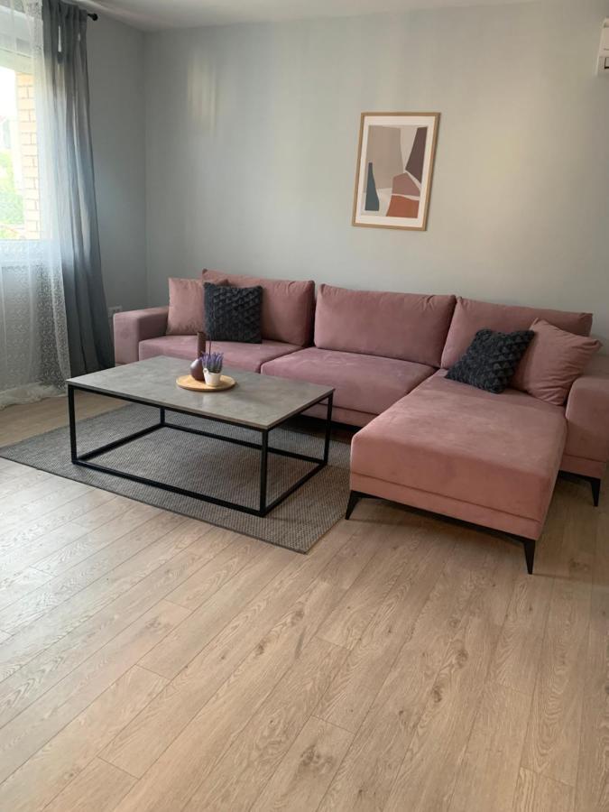 Novoureden Stan U Vitezu Apartment Екстериор снимка